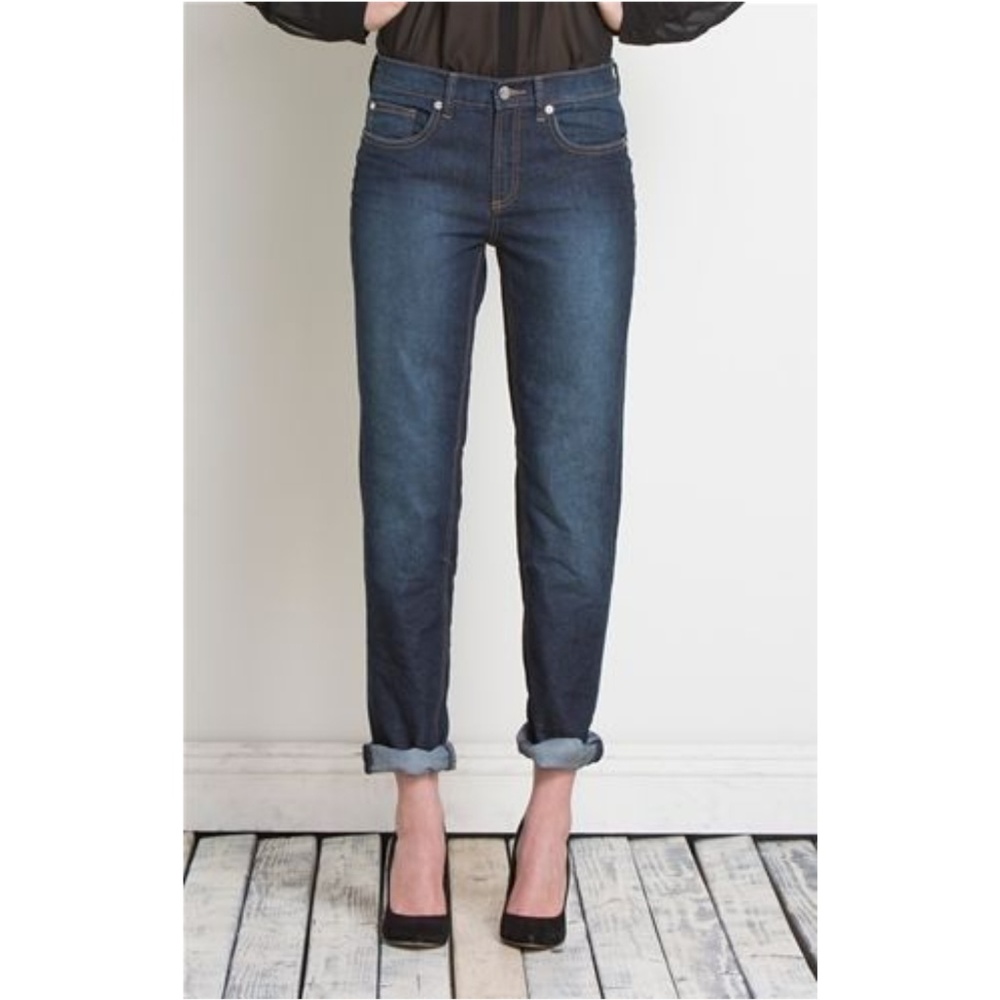 NWT Henry & Belle tapered boyfriend jeans size 25